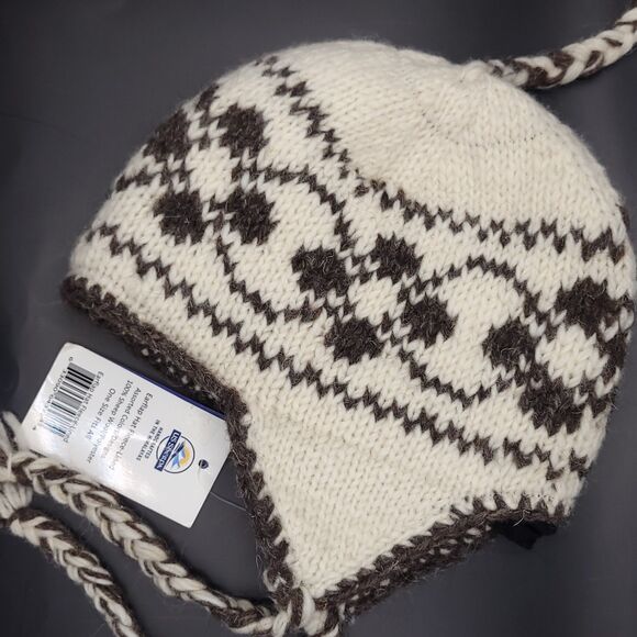 NWT US Sherpa Fleece Lined Earflap Hat Handcrafted In Nepal Tassels Winter Cap - Picture 4 of 9